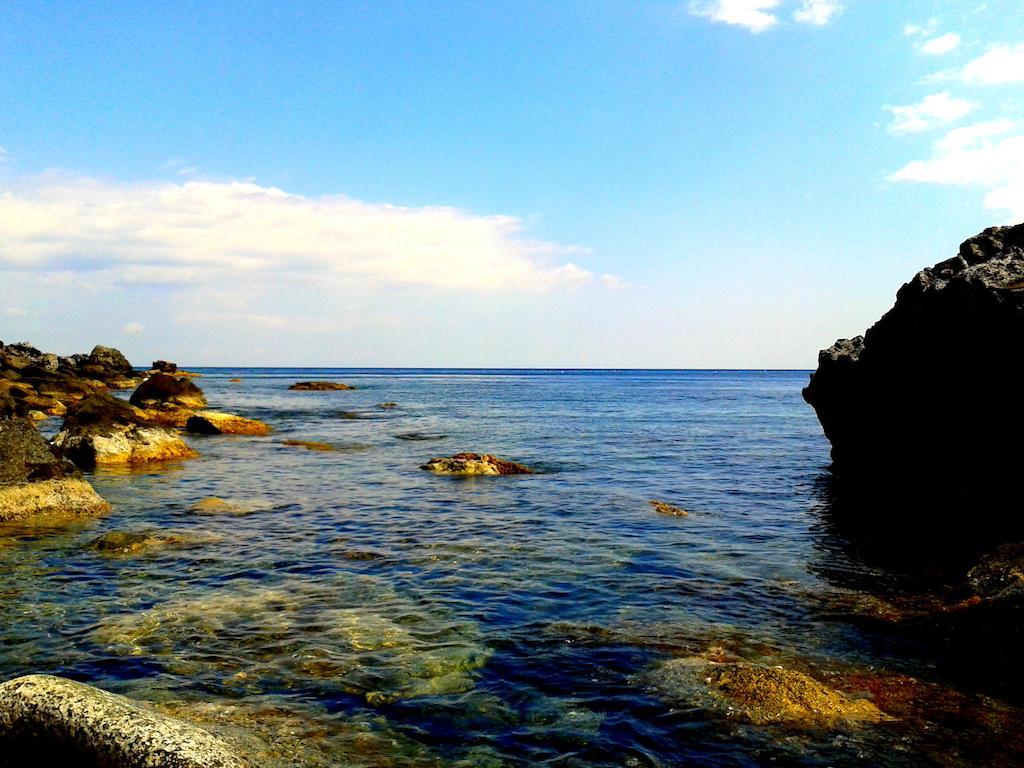 Kavos Bay Seafront Hotel Agia Marina  Luaran gambar