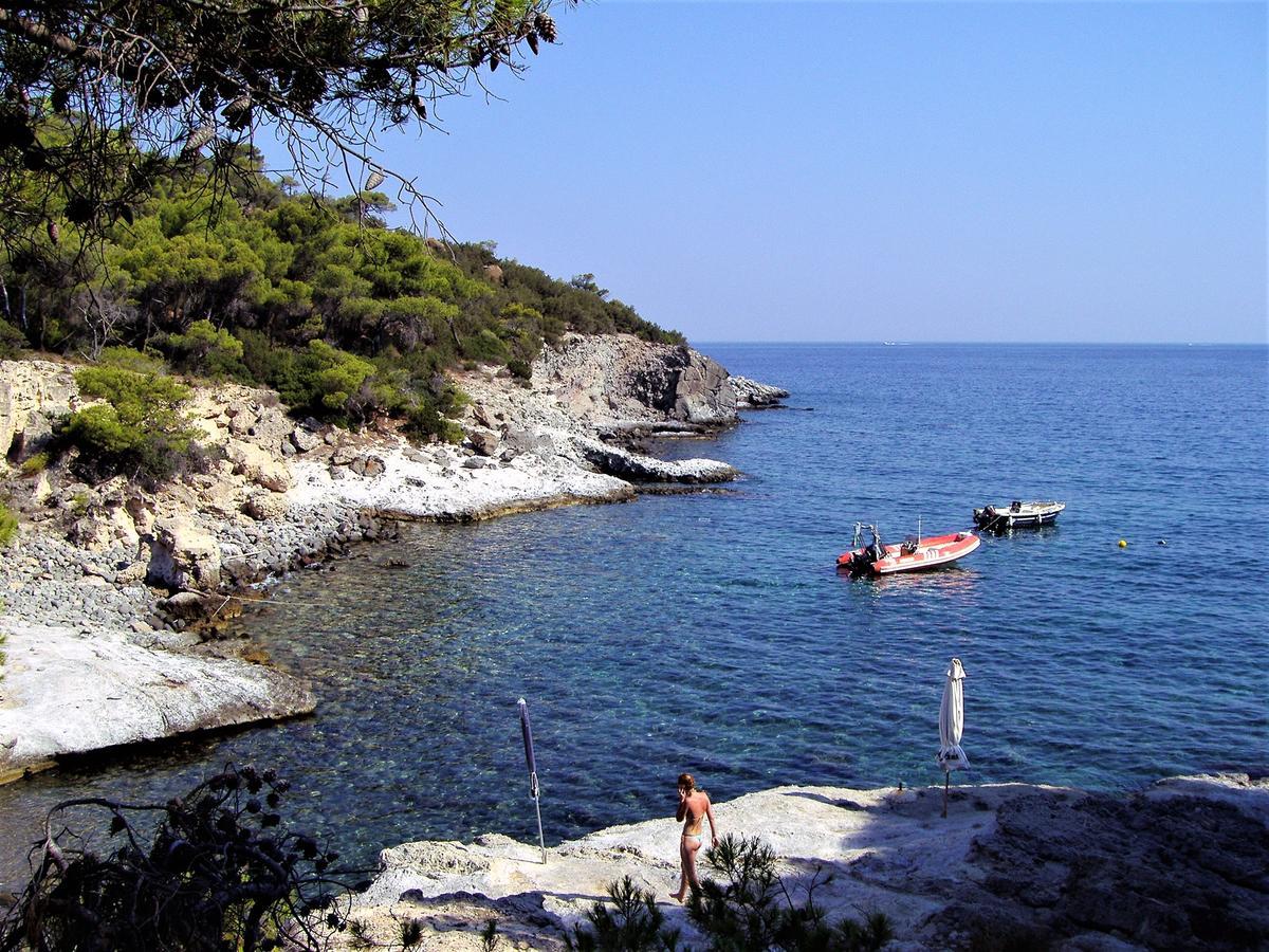 Kavos Bay Seafront Hotel Agia Marina  Luaran gambar
